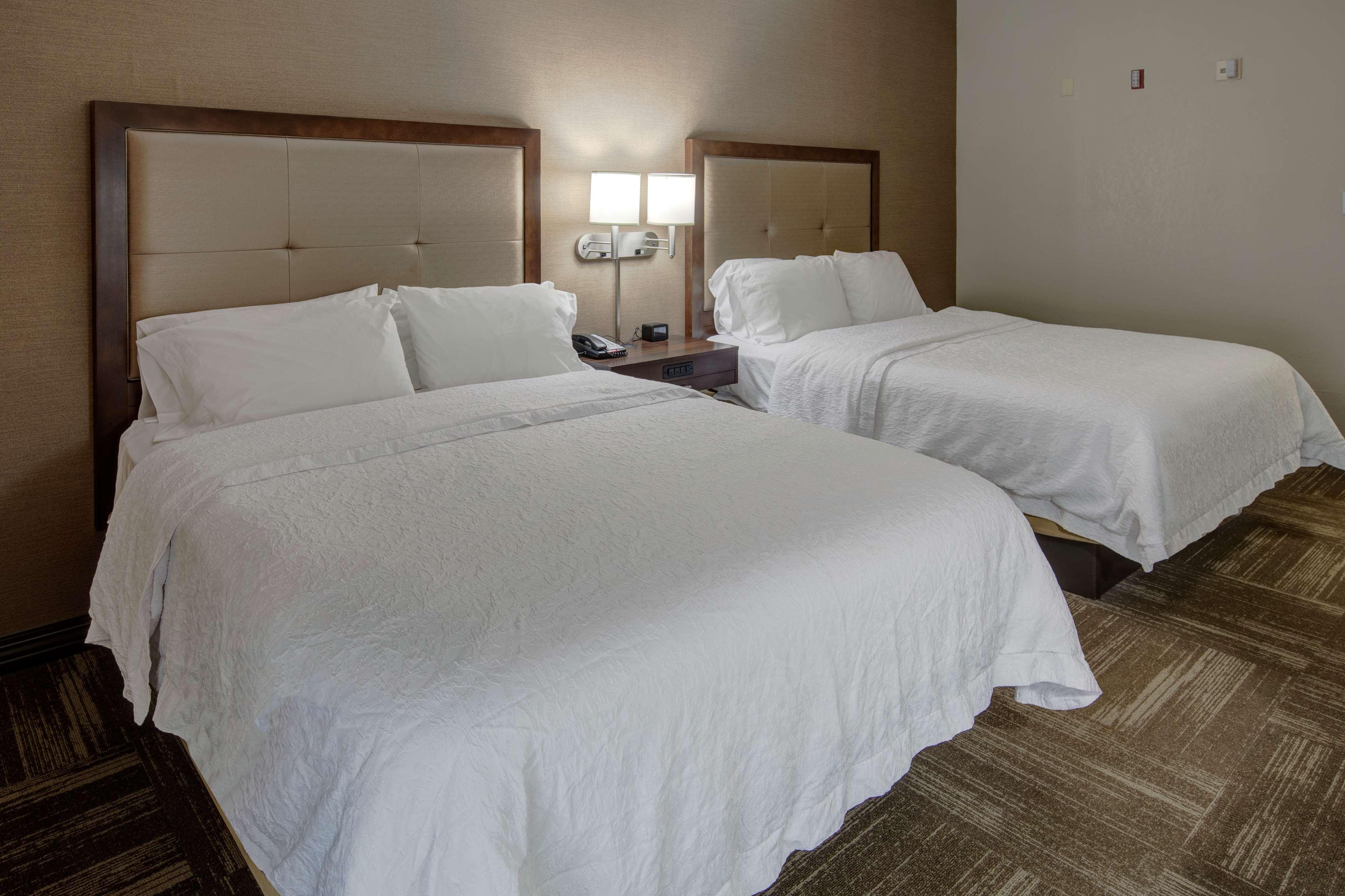Hampton Inn Corinth Eksteriør billede