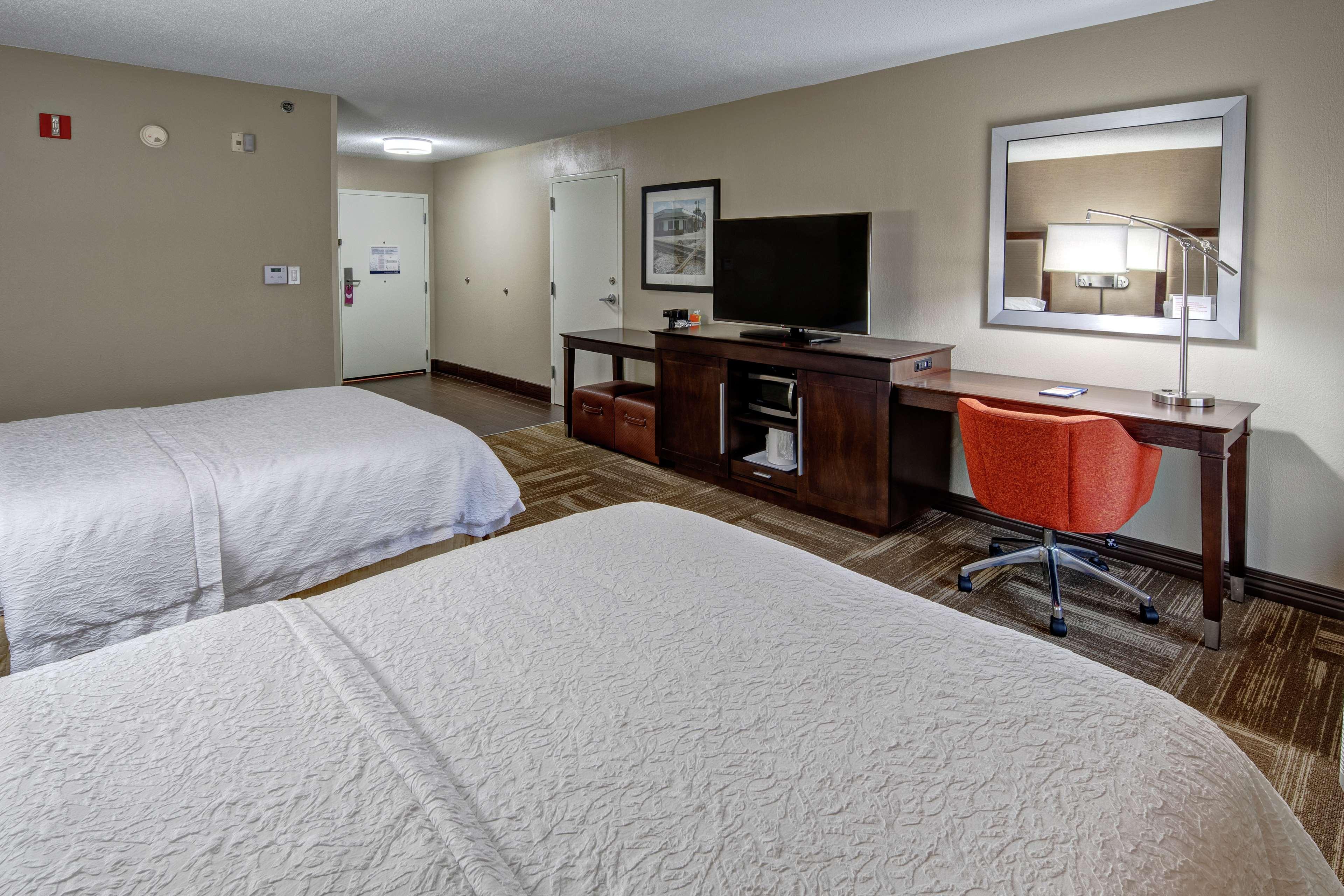 Hampton Inn Corinth Eksteriør billede
